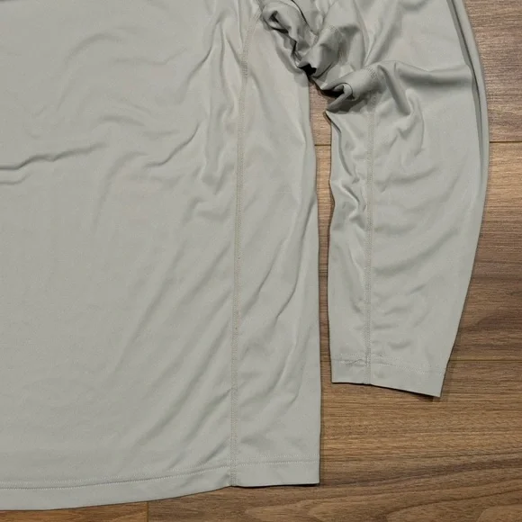 Simms Sun Hoodie in Gray Size Large - Picture 12 of 13